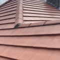 Who makes roofs near me?